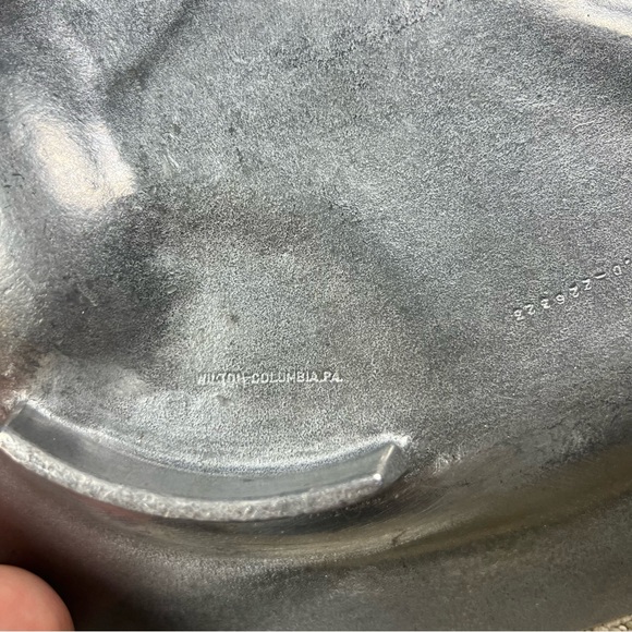 Vintage 14” Pewter Footed Platter by Wilton Columbia Pennsylvania USA - Picture 5 of 8